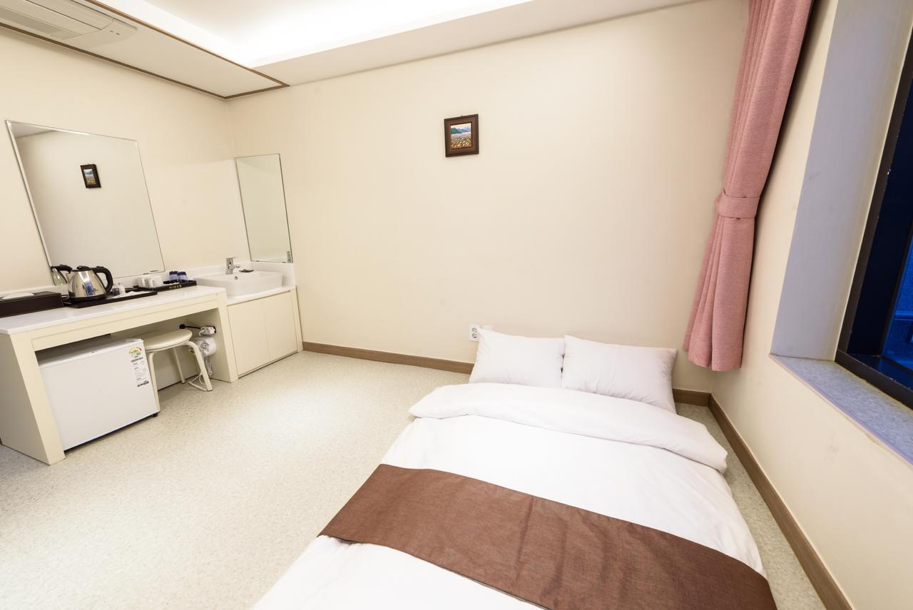 Rezion Hotel Seogwipo Zewnętrze zdjęcie